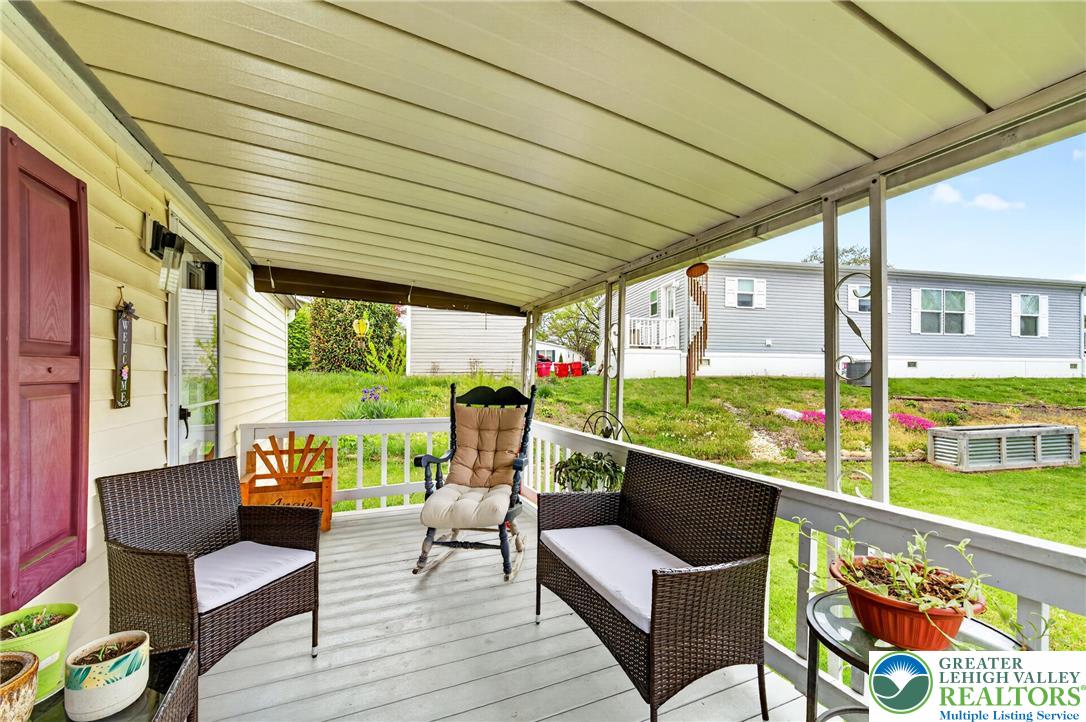 8766 Turkey Ridge Road Breinigsville, PA 18031 - Photo 6 of 35