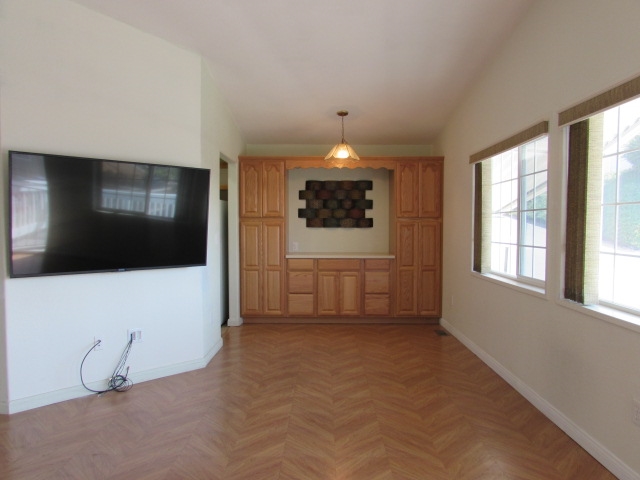 1815 Sweetwater Road, Unit 76 Spring Valley, CA 91977 - Photo 5 of 25 Gallery Image 5