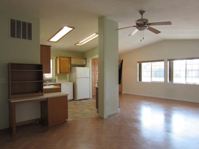 1815 Sweetwater Road, Unit 76 Spring Valley, CA 91977 - Photo 10 of 25 Gallery Image 10