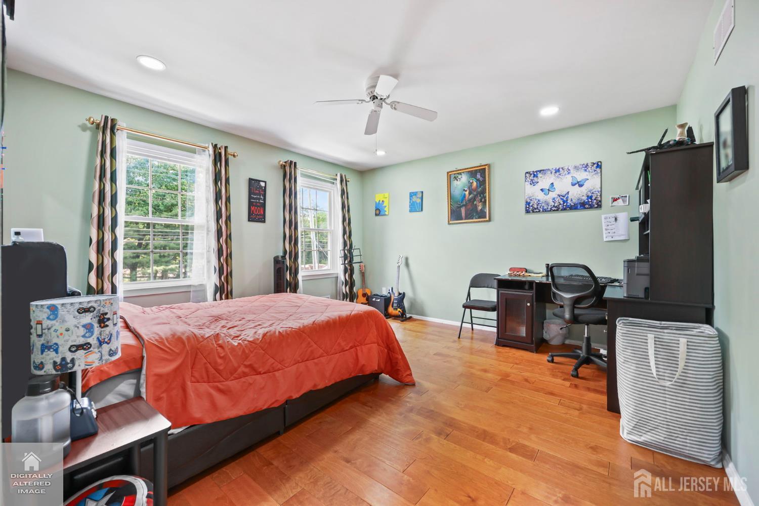 78 Henderson Road Kendall Park, NJ 08824 - Photo 22 of 40