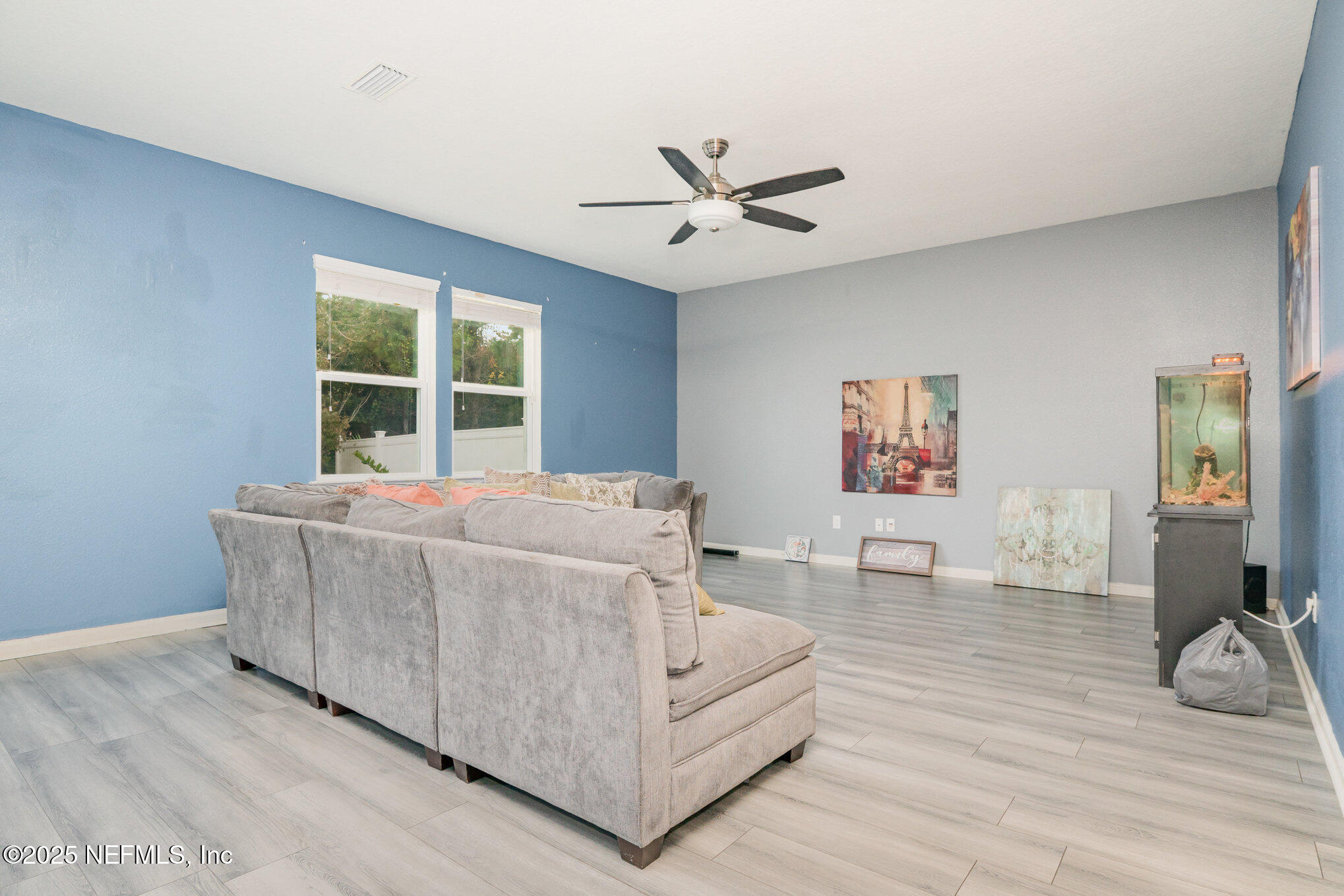 97500 Albatross Drive Yulee, FL 32097 - Photo 6 of 28 a living room with furniture and a window