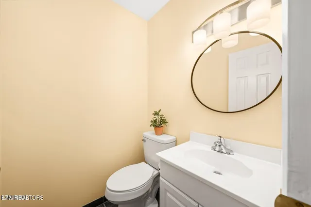 $225,000 | 7 Lakeshore Circle, Unit 141, Crossville, TN 38558