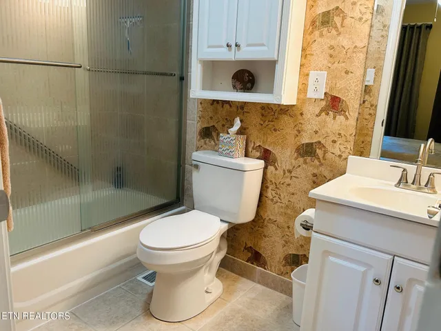 $225,000 | 7 Lakeshore Circle, Unit 141, Crossville, TN 38558