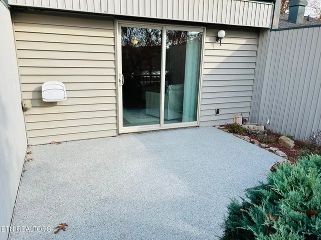 $225,000 | 7 Lakeshore Circle, Unit 141, Crossville, TN 38558