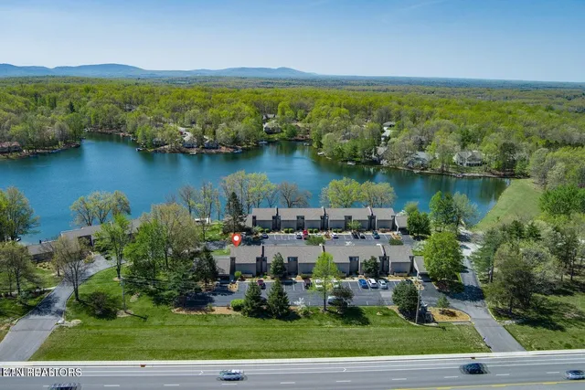 $225,000 | 7 Lakeshore Circle, Unit 141, Crossville, TN 38558