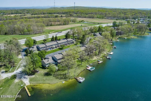 $225,000 | 7 Lakeshore Circle, Unit 141, Crossville, TN 38558