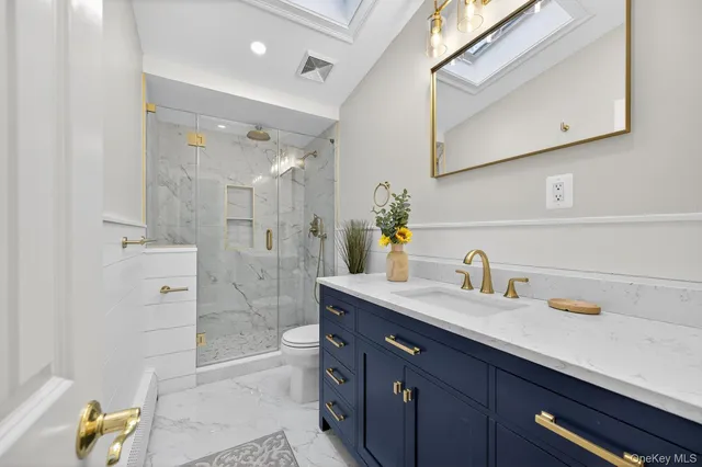 $810,000 | 7 Claire Avenue, Huntington Station, NY 11746