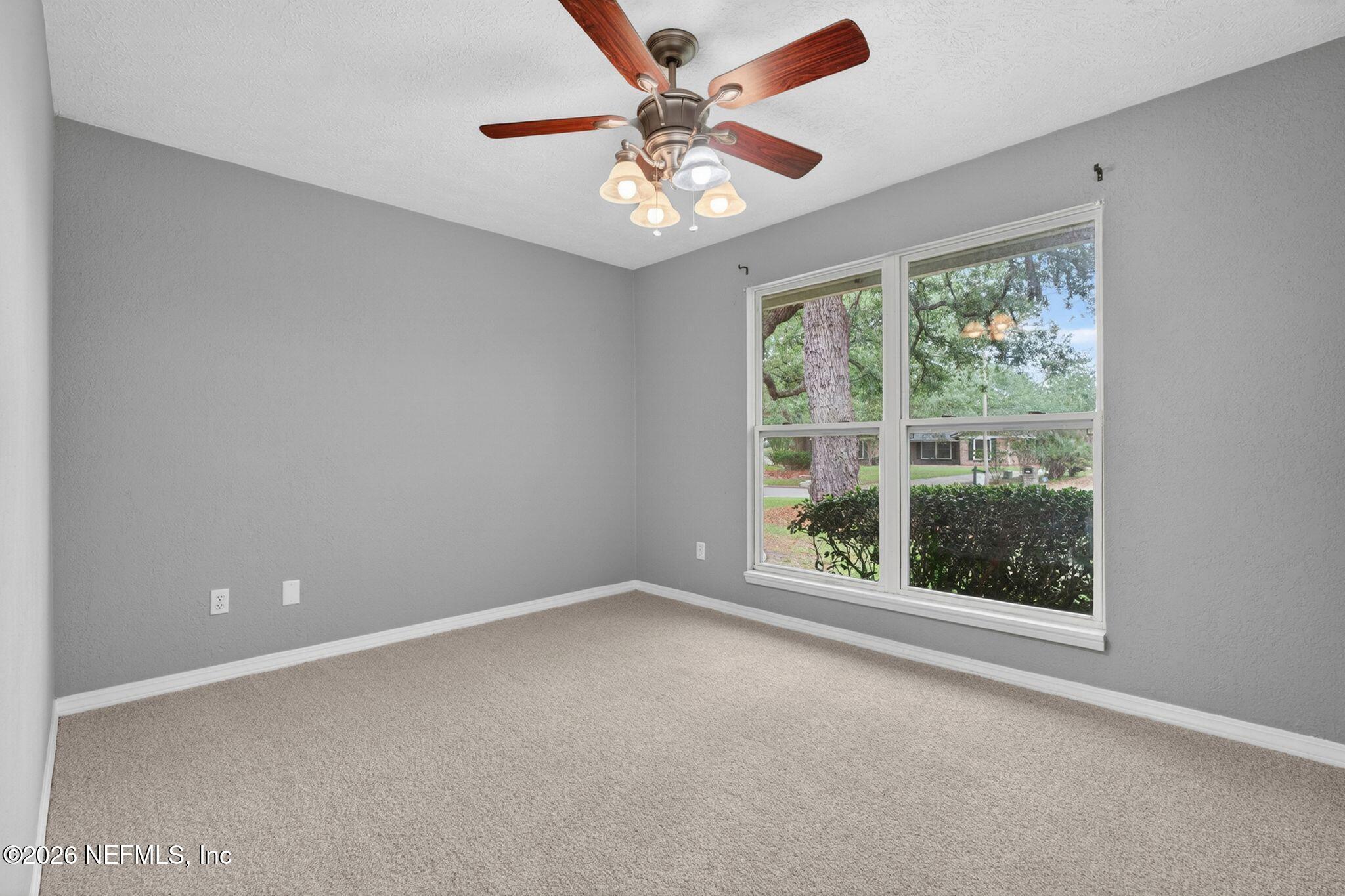 138 Ridgefield Court Orange Park, FL 32065 - Photo 37 of 64 2nd bedroom