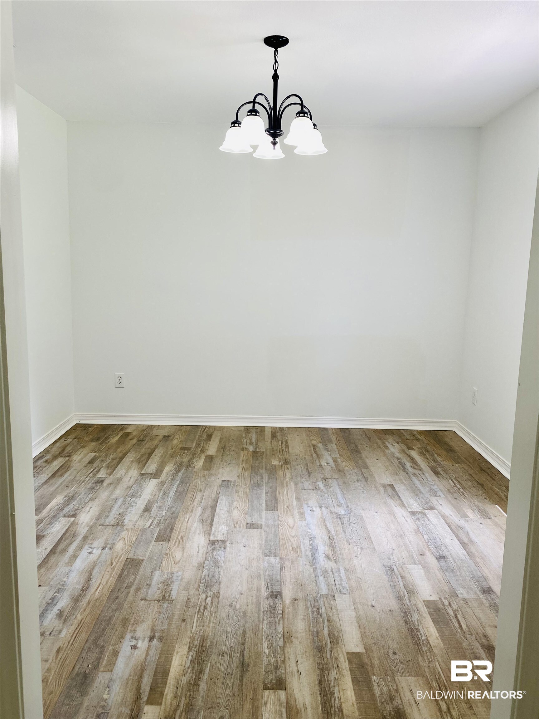 29729 Douglas Road Daphne, AL 36526 - Photo 6 of 18 Dining