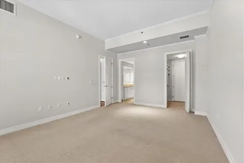 $595,000 | 4900 Central Street, Unit 104, Kansas City, MO 64112