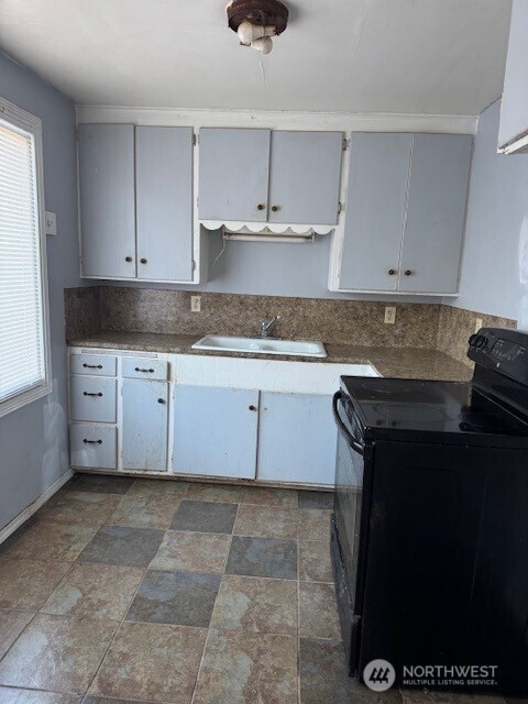 7464 South 118th Place Seattle, WA 98178 - Photo 7 of 13