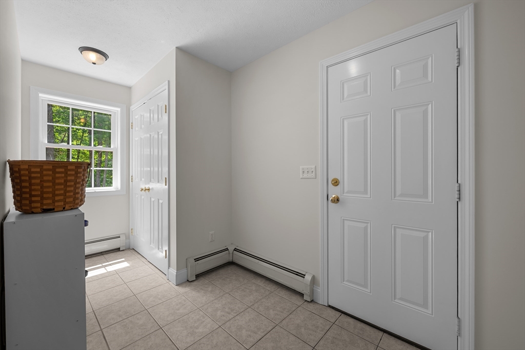 151 Sterling Road Holden, MA 01522 - Photo 17 of 42