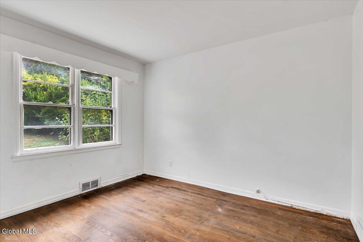 211 Shaker Road Albany, NY 12211 - Photo 14 of 23 14-P1545496