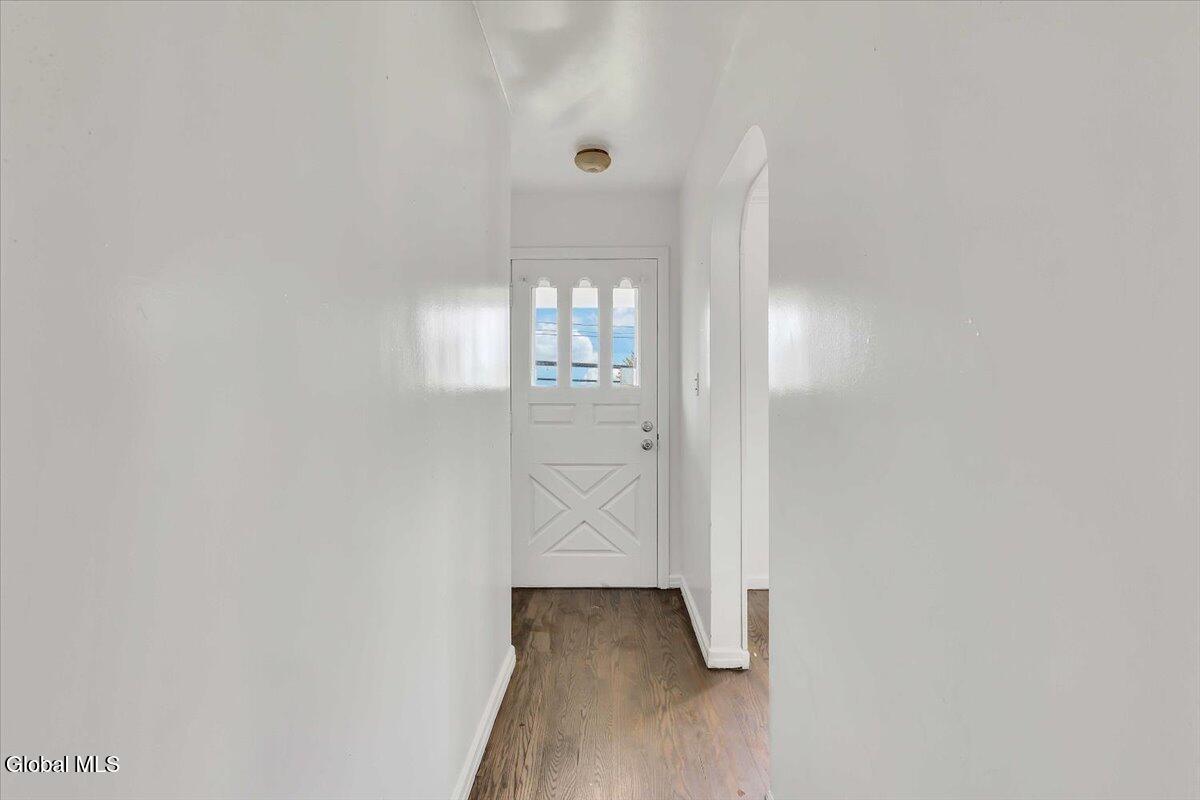 211 Shaker Road Albany, NY 12211 - Photo 2 of 23 02-P1545423