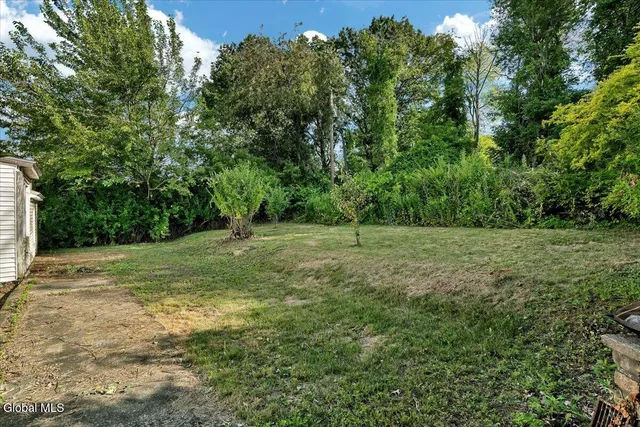 $229,000 | 211 Shaker Road, Albany, NY 12211