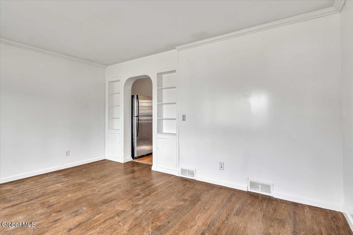 211 Shaker Road Albany, NY 12211 - Photo 6 of 23 06-P1545446