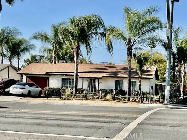 $369,900 | 40238 Stetson Avenue, Hemet, CA 92543