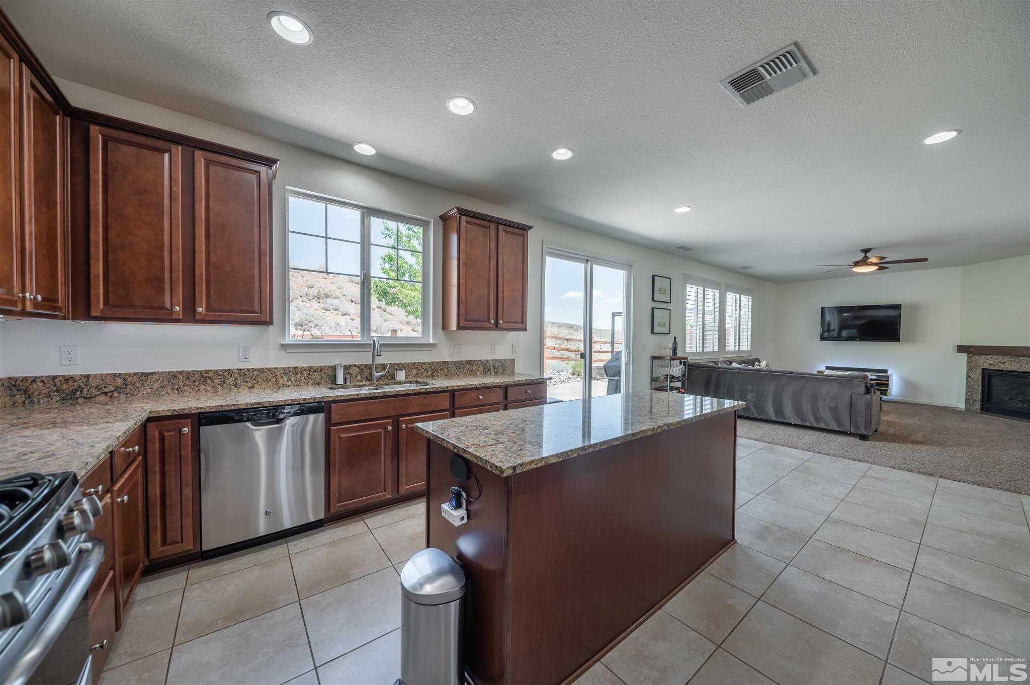 2850 Peavine Creek Road Reno, NV 89523 - Photo 10 of 40 Photo 10