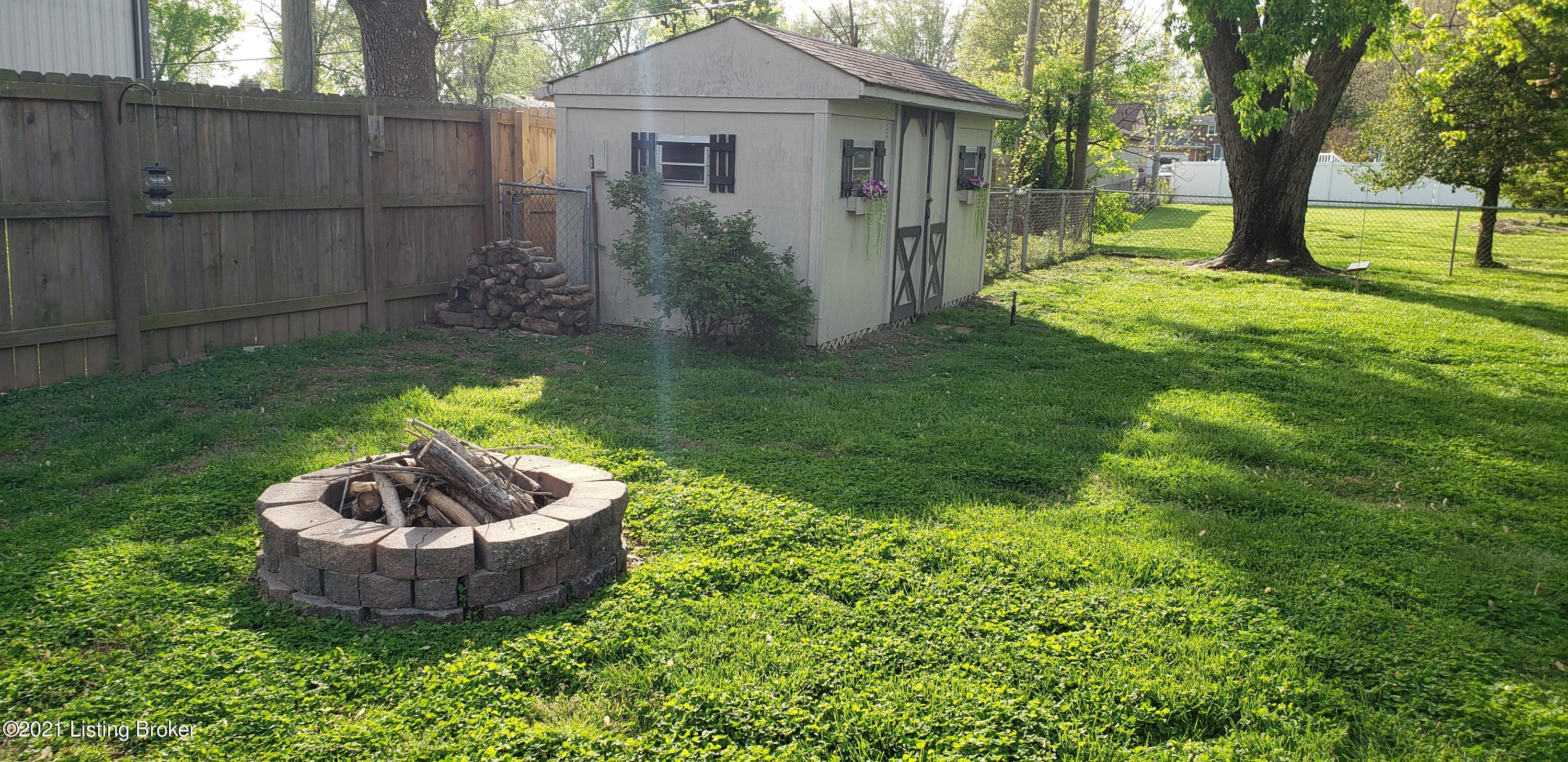10000 3rd Street Road Louisville, KY 40272 - Photo 9 of 47 20210426_181355