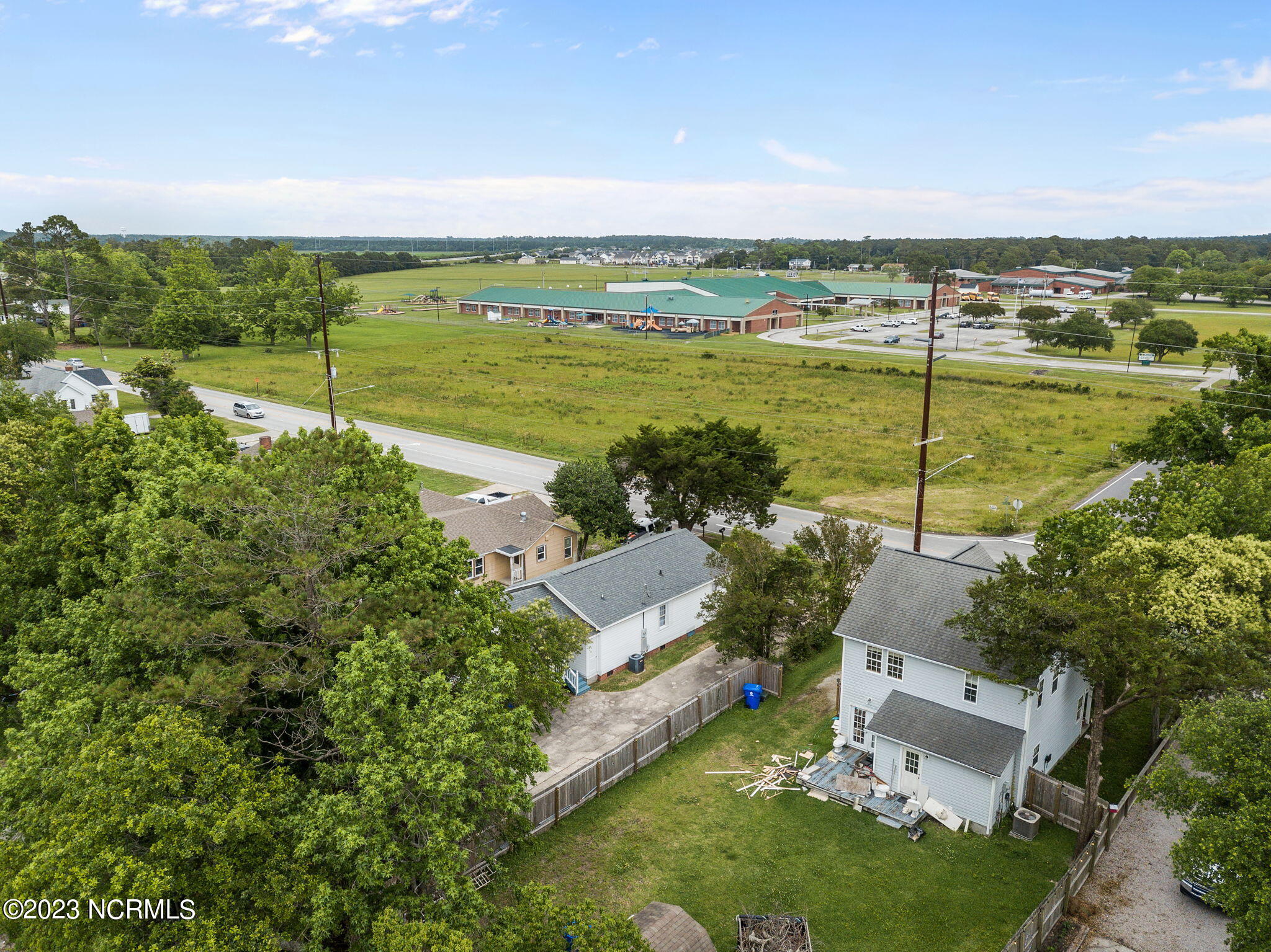 201 State Rte 101 Beaufort, NC 28516 - Photo 33 of 35 34-web-or-mls-DJI_0696