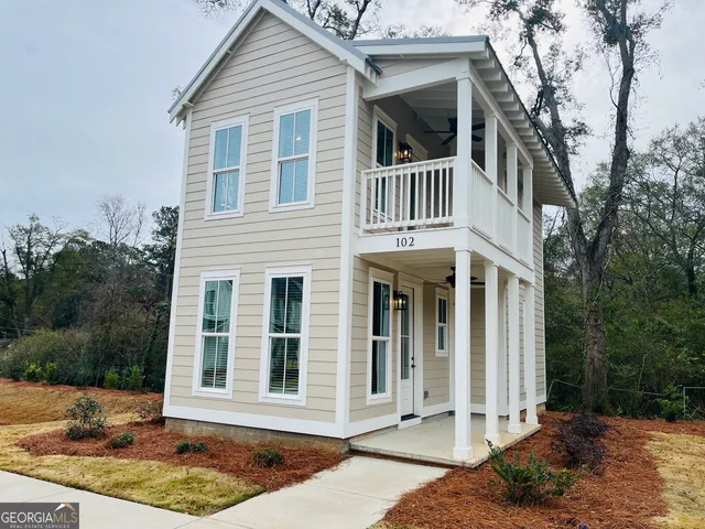 $1,150 | 102 Gardenia Lane, LaGrange, GA 30240