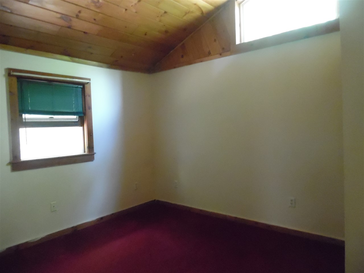 28 Old Railroad Road Hillsborough, NH 03244 - Photo 15 of 23 Gallery Image 15