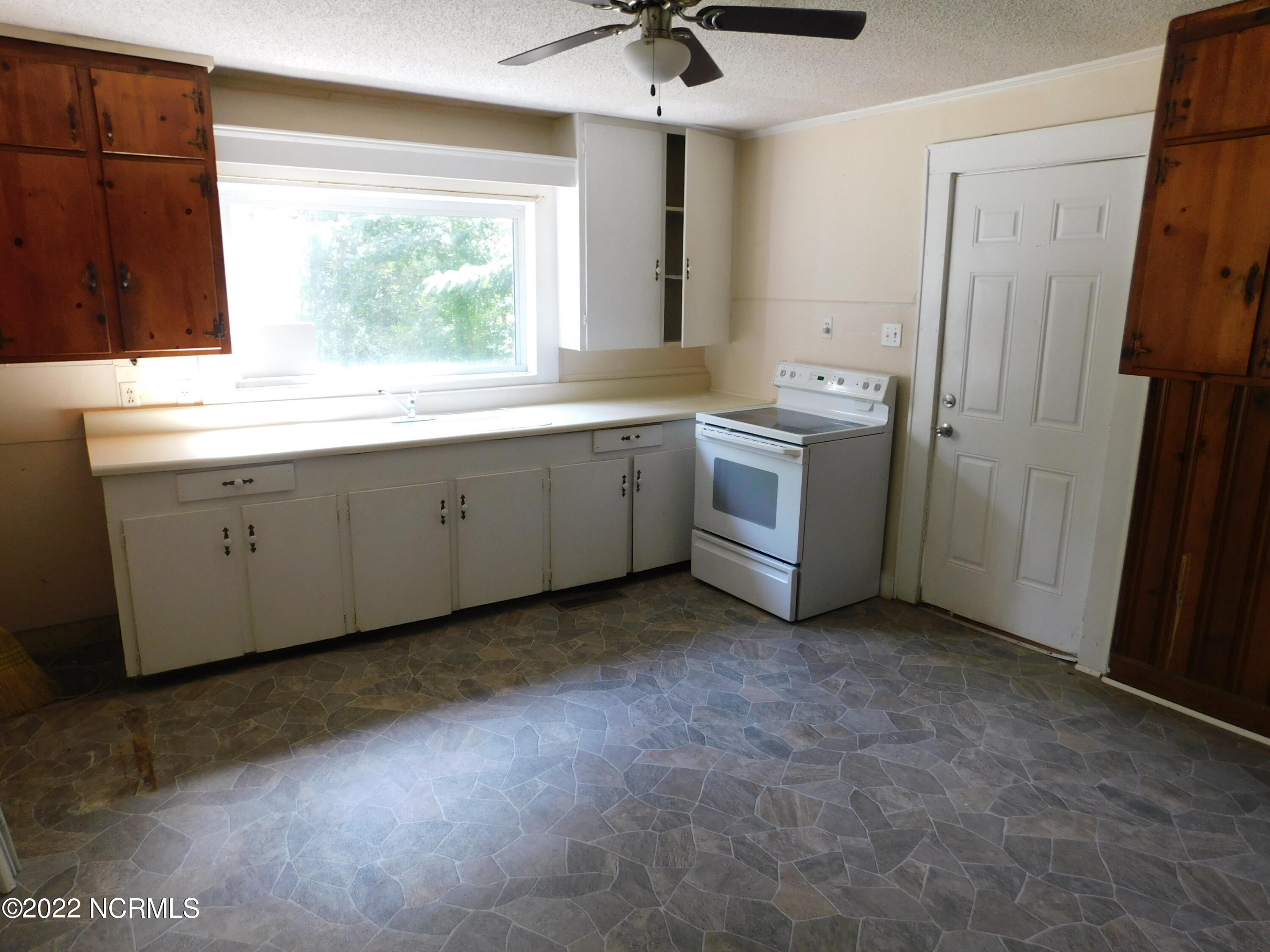 115 Terry Bridge Road Rockingham, NC 28379 - Photo 8 of 68 DSCN0517