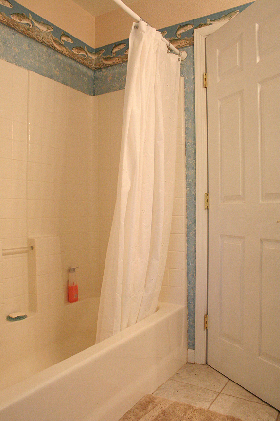 8657 McCumber Lk Road Shingletown, CA 96088 - Photo 23 of 46 Upstairs Guest Bedroom