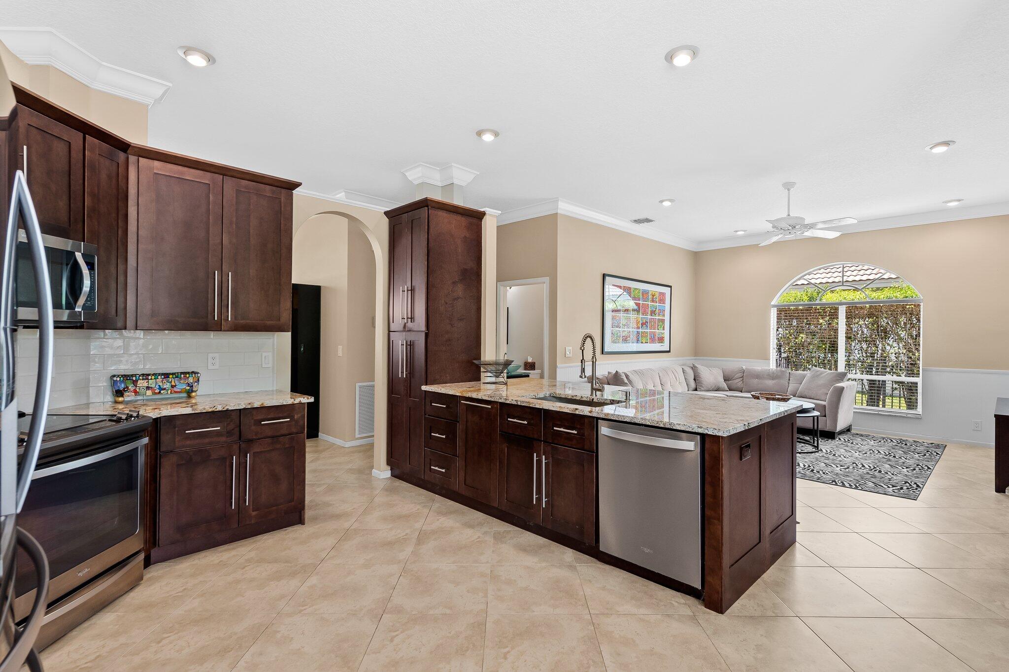 12408 Rockledge Circle Boca Raton, FL 33428 - Photo 7 of 35 Kitchen