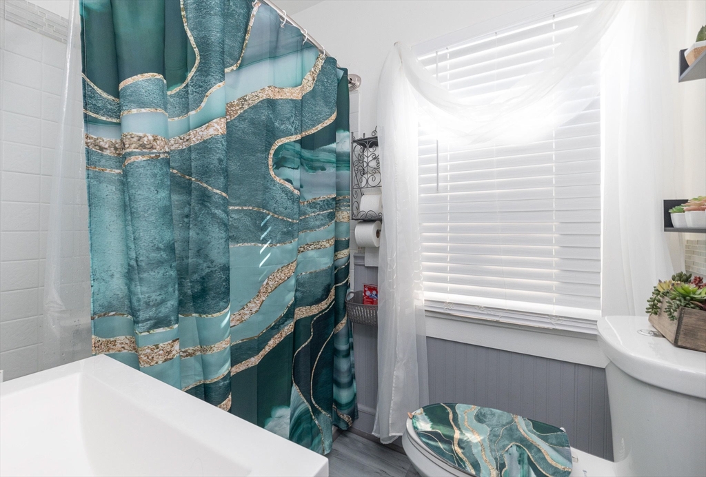 151 Monroe Street Springfield, MA 01109 - Photo 6 of 11 Gallery Image 6