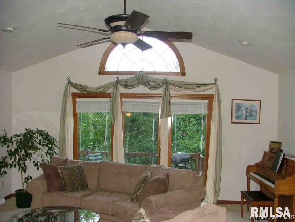 2508 Chapel Hill Road, Unit D Springfield, IL 62702 - Photo 16 of 16