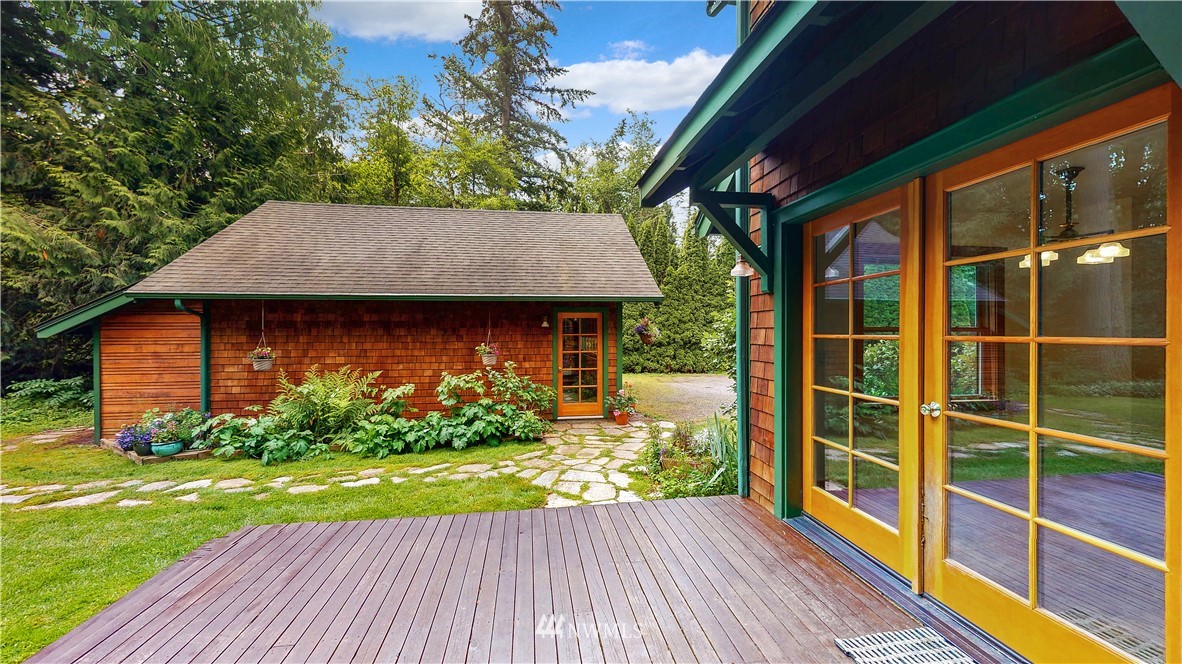 5994 Mission Road Bellingham, WA 98226 - Photo 22 of 23 Gallery Image 22