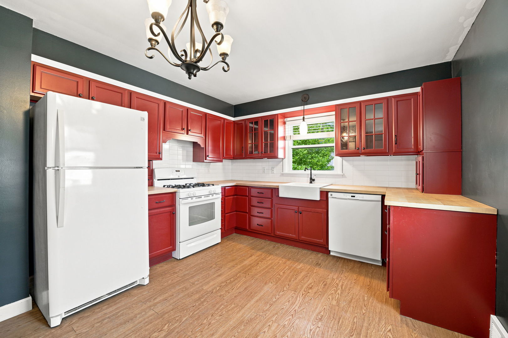 1043 State Street Ottawa, IL 61350 - Photo 11 of 32