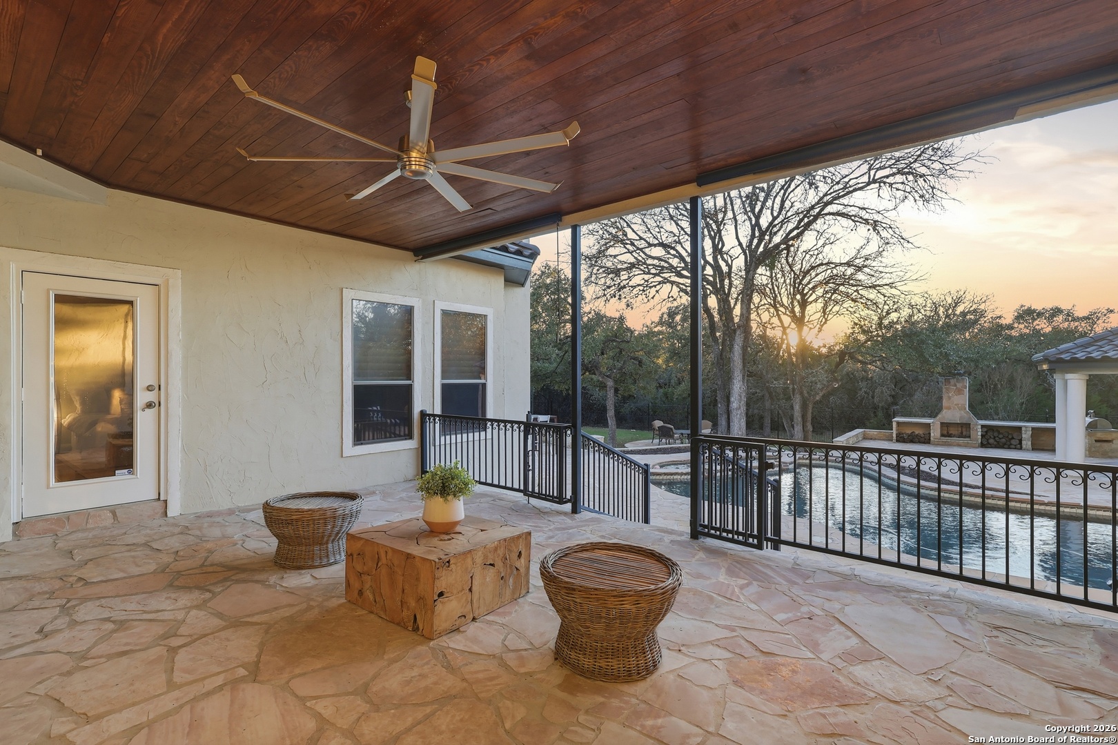 2435 Winding View San Antonio, TX 78260 - Photo 20 of 57 a building outdoor space with patio furniture and potted plants