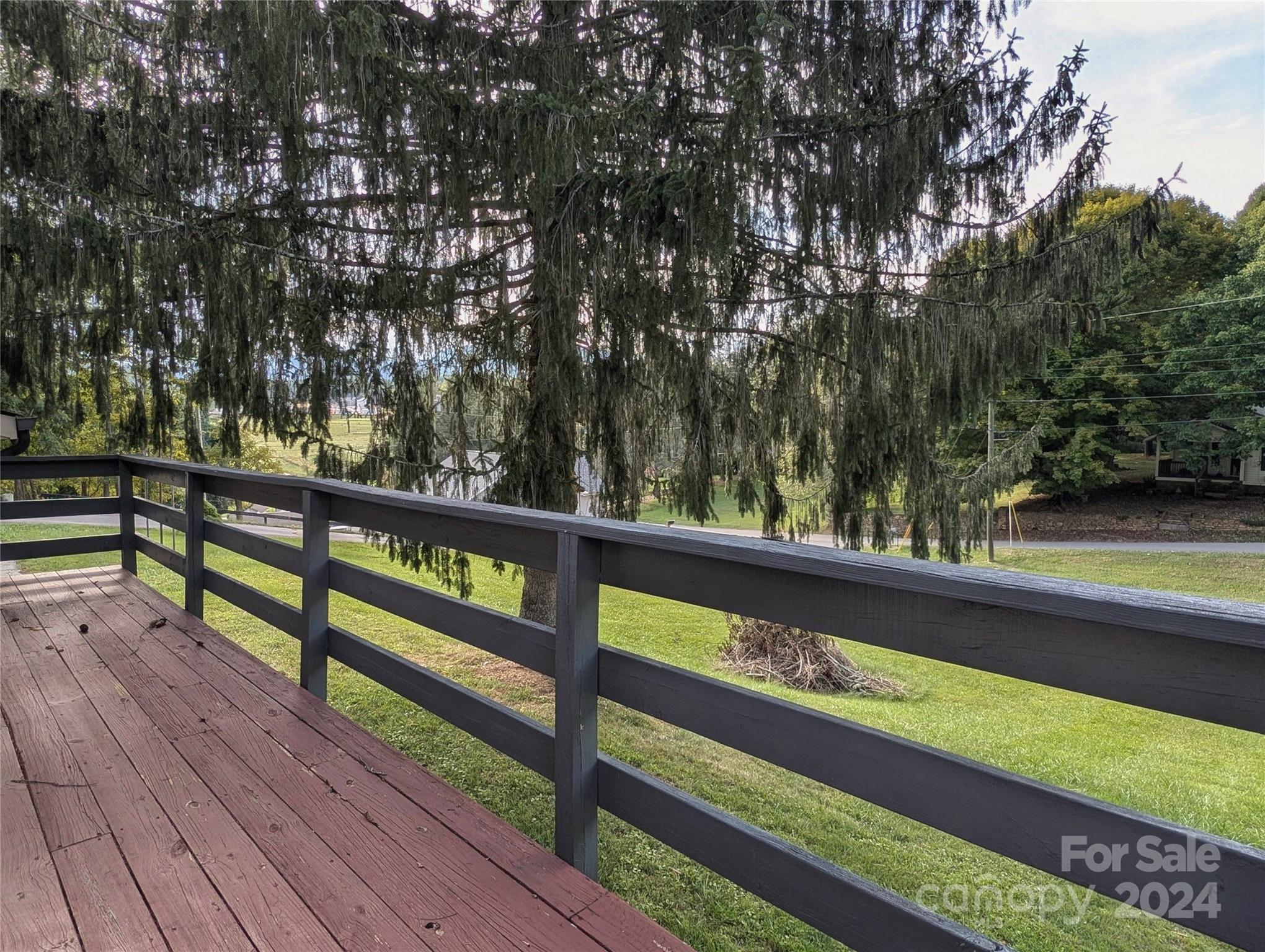 64 Hilltop Road Waynesville, NC 28786 - Photo 14 of 48 Gallery Image 14