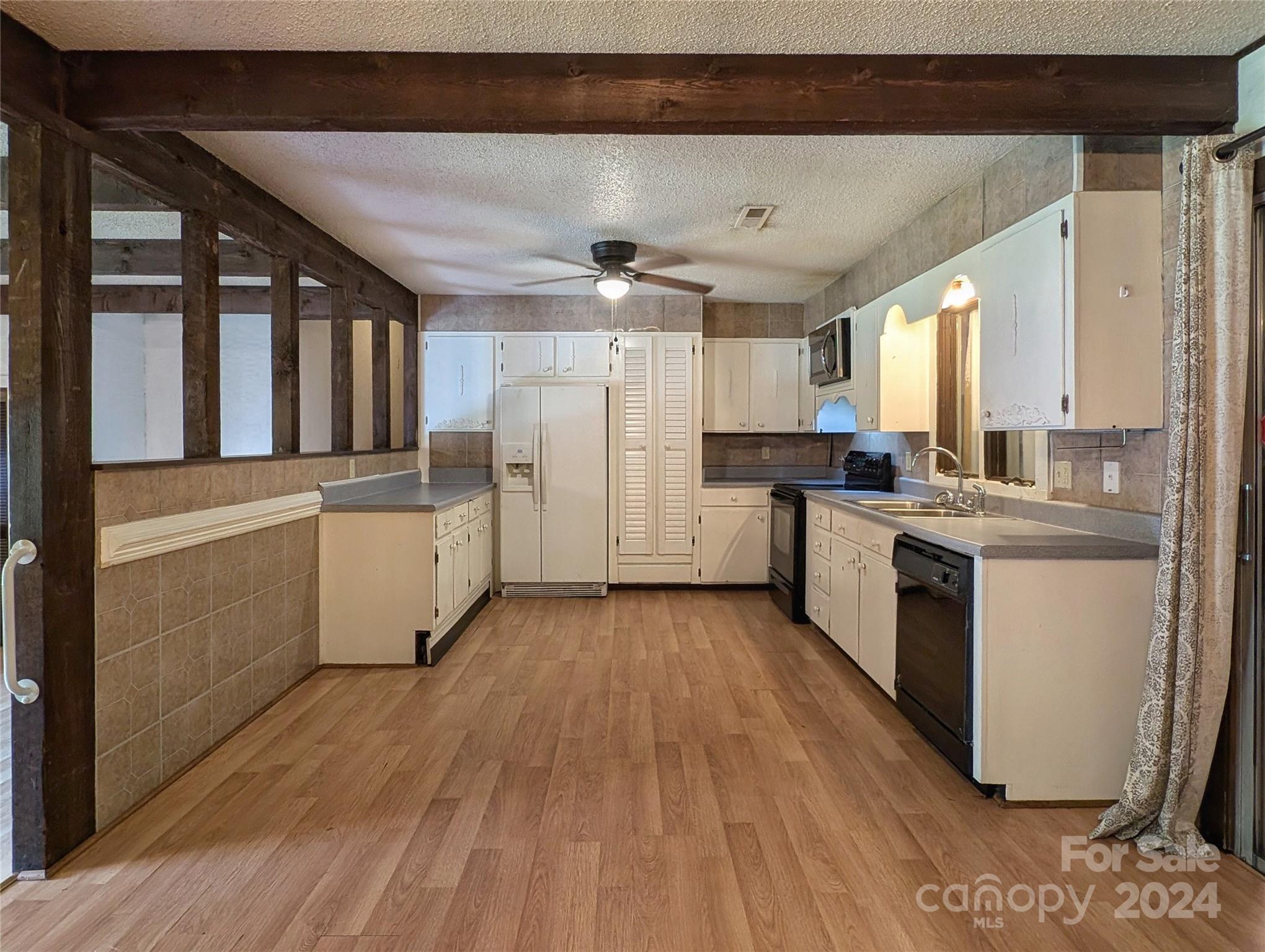 64 Hilltop Road Waynesville, NC 28786 - Photo 23 of 48 Gallery Image 23