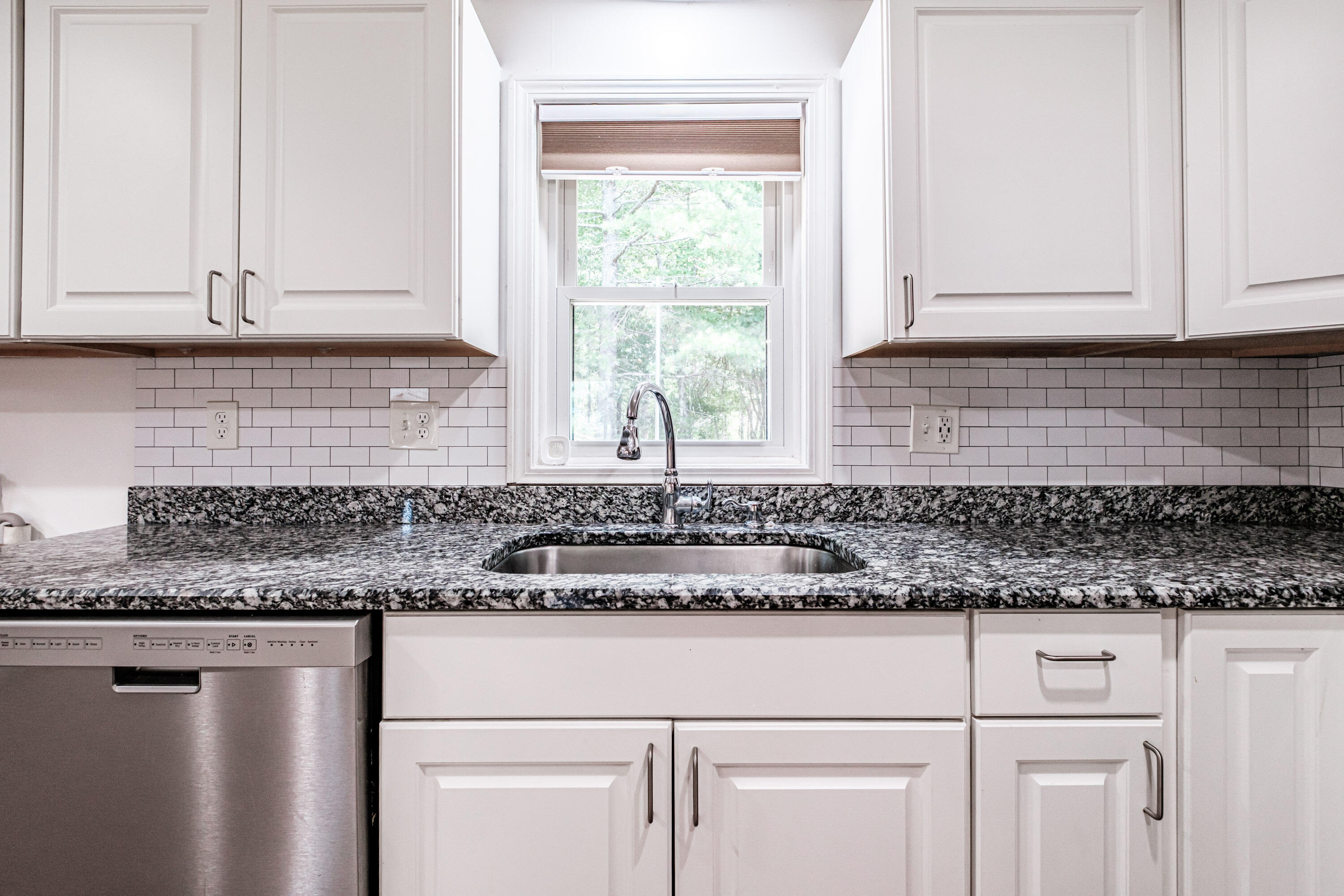 23 Clarkdale Road Kennebunk, ME 04043 - Photo 12 of 49 23 Clarkdale Road