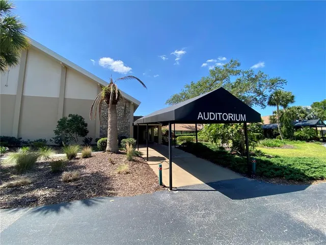 $350,000 | 3681 Ridgemont Court, Palm Harbor, FL 34684