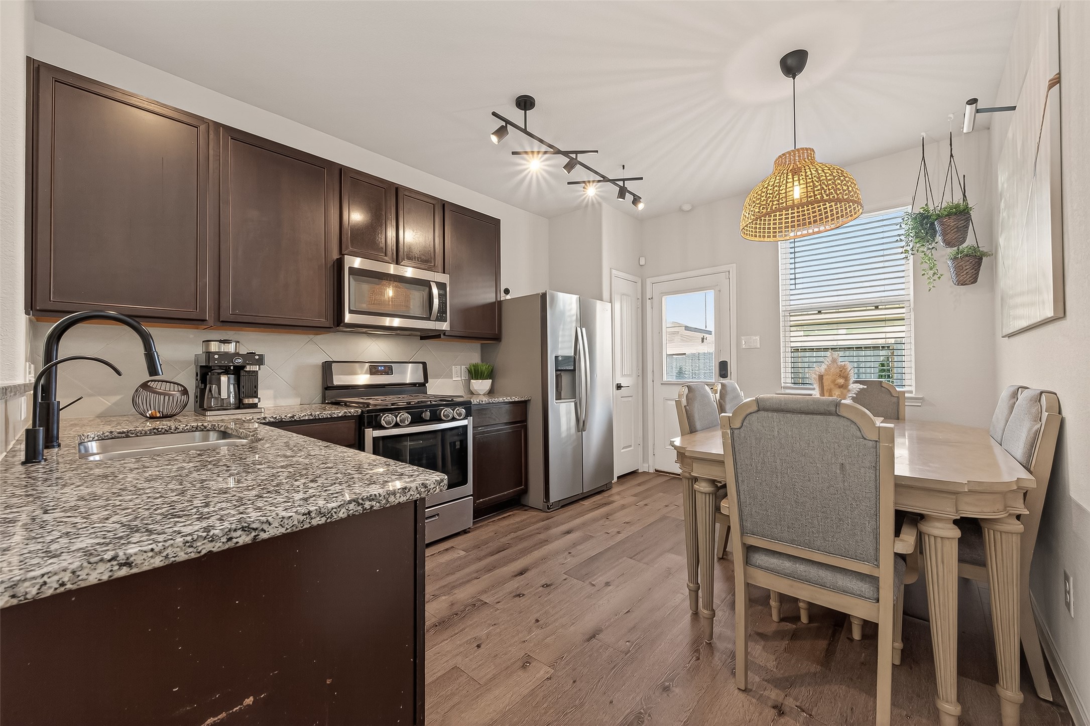 23639 Buttress Root Drive Spring, TX 77373 - Photo 8 of 35