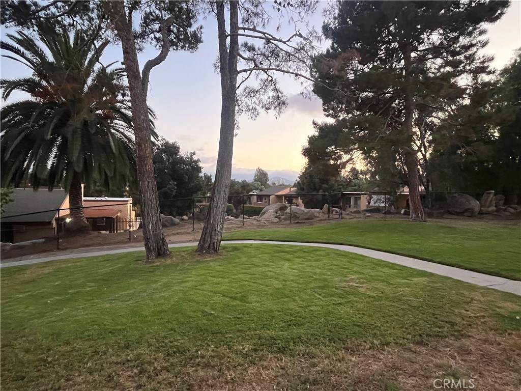 1051 Rock Springs Road, Unit 241 Escondido, CA 92026 - Photo 20 of 28