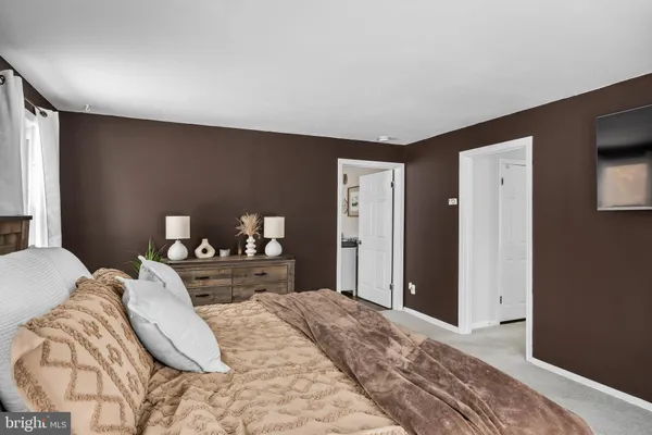 $429,000 | 156 Shreve Street, Mount Holly, NJ 08060