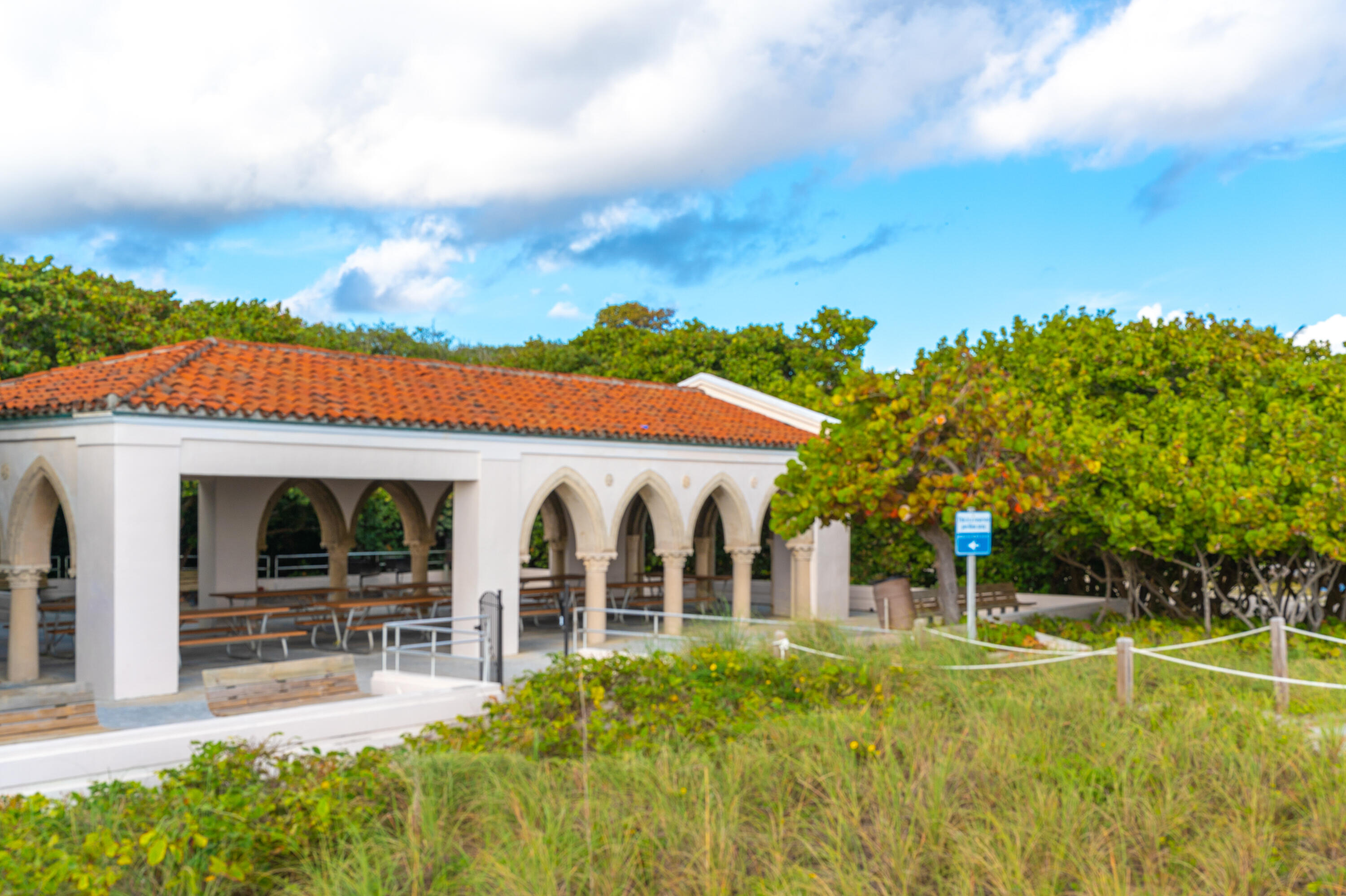1200 South Ocean Boulevard, Unit 11D Boca Raton, FL 33432 - Photo 36 of 45 a view of a house with backyard porch and sitting area