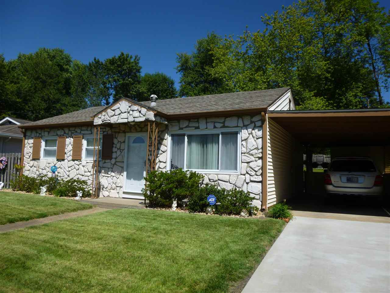 5304 Chadwick Road Evansville, IN 47710 - Photo 18 of 22 Gallery Image 18