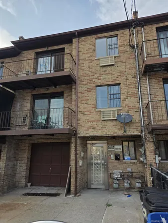$3,600 | 2831 Roebling Avenue | Schuylerville