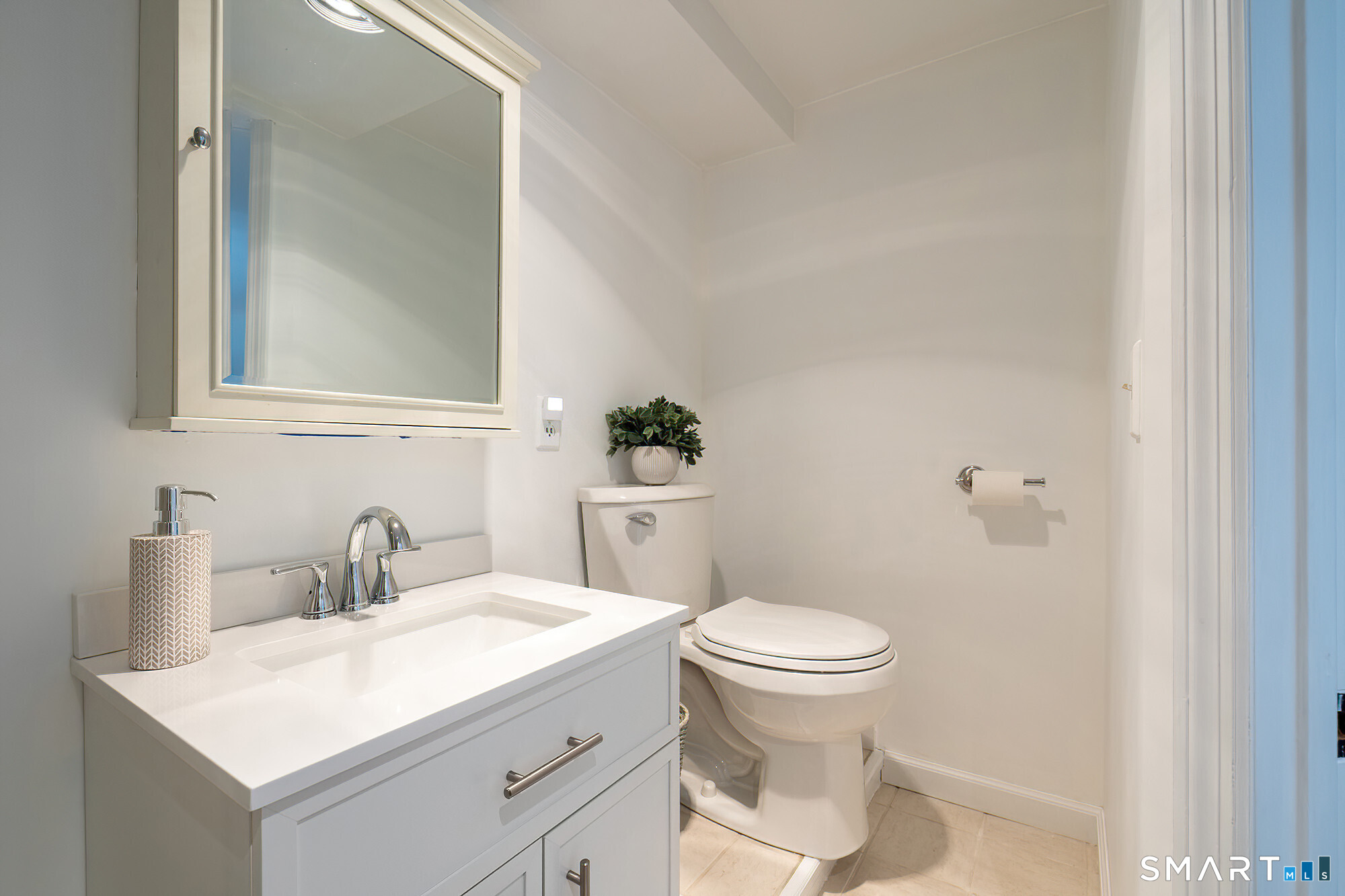 10 Birch Lane Ridgefield, CT 06877 - Photo 24 of 36