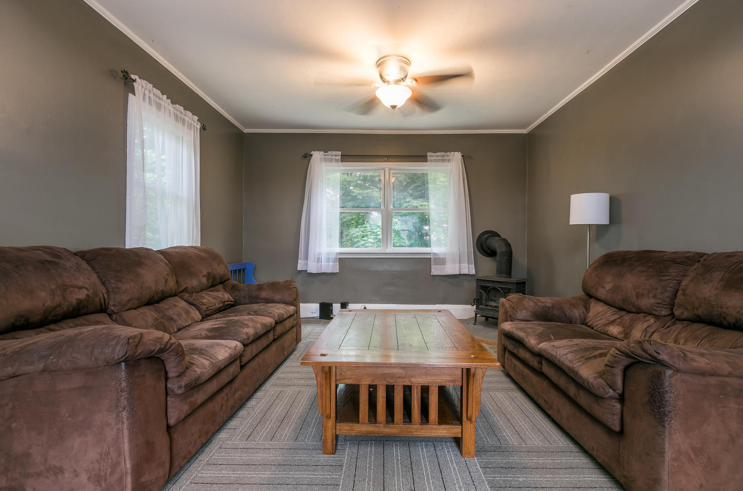 1018 Sawyer Road Cape Elizabeth, ME 04107 - Photo 8 of 37 1018 Sawyer Rd Cape Elizabeth-large-008-