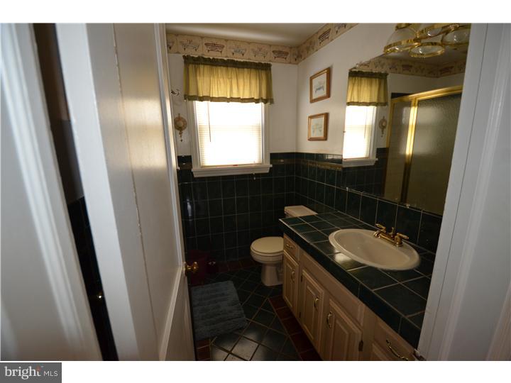 9 Ridge Road West Chester, PA 19382 - Photo 19 of 20 Bathroom
