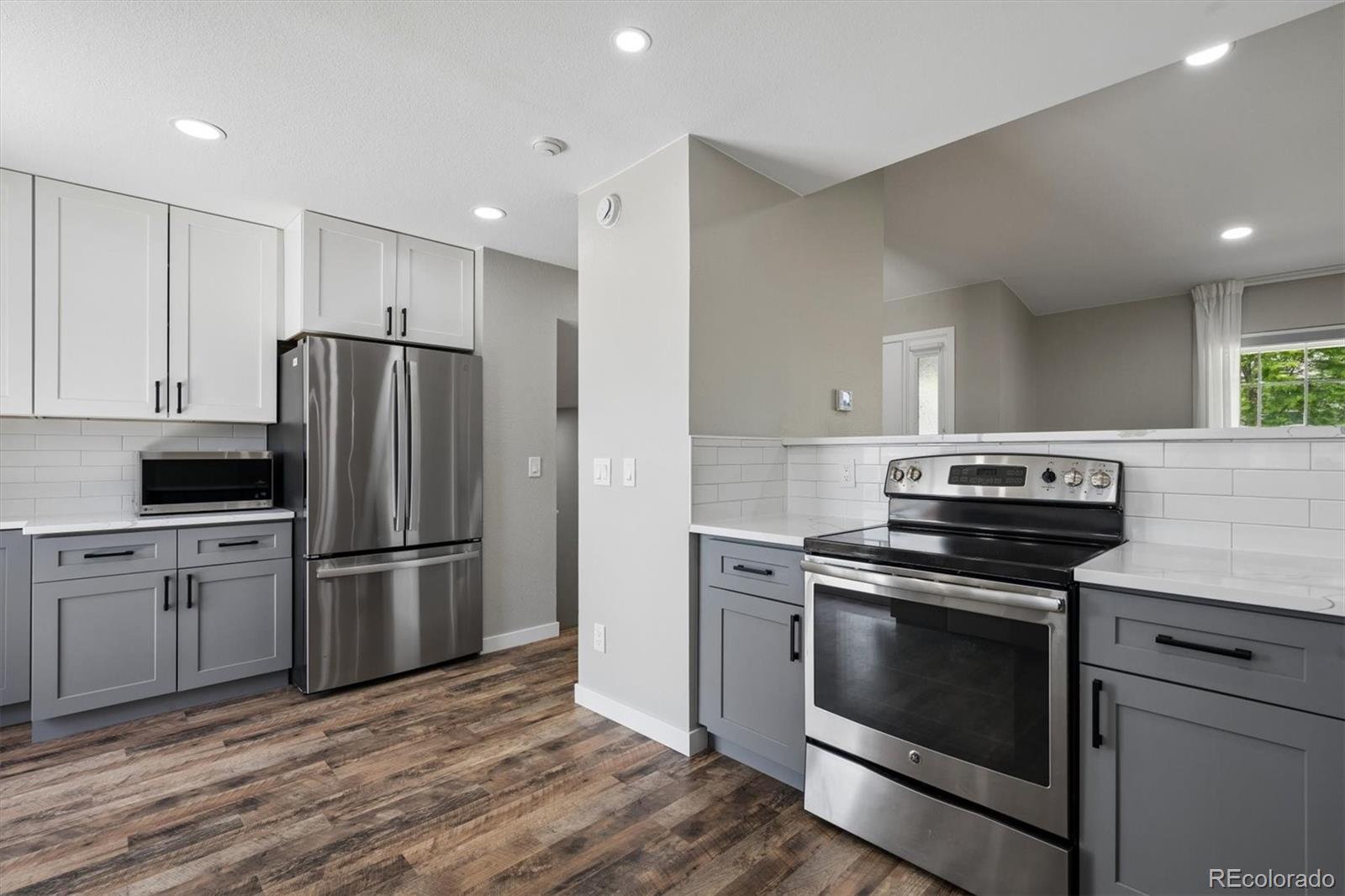 736 Northridge Road Highlands Ranch, CO 80126 - Photo 10 of 44