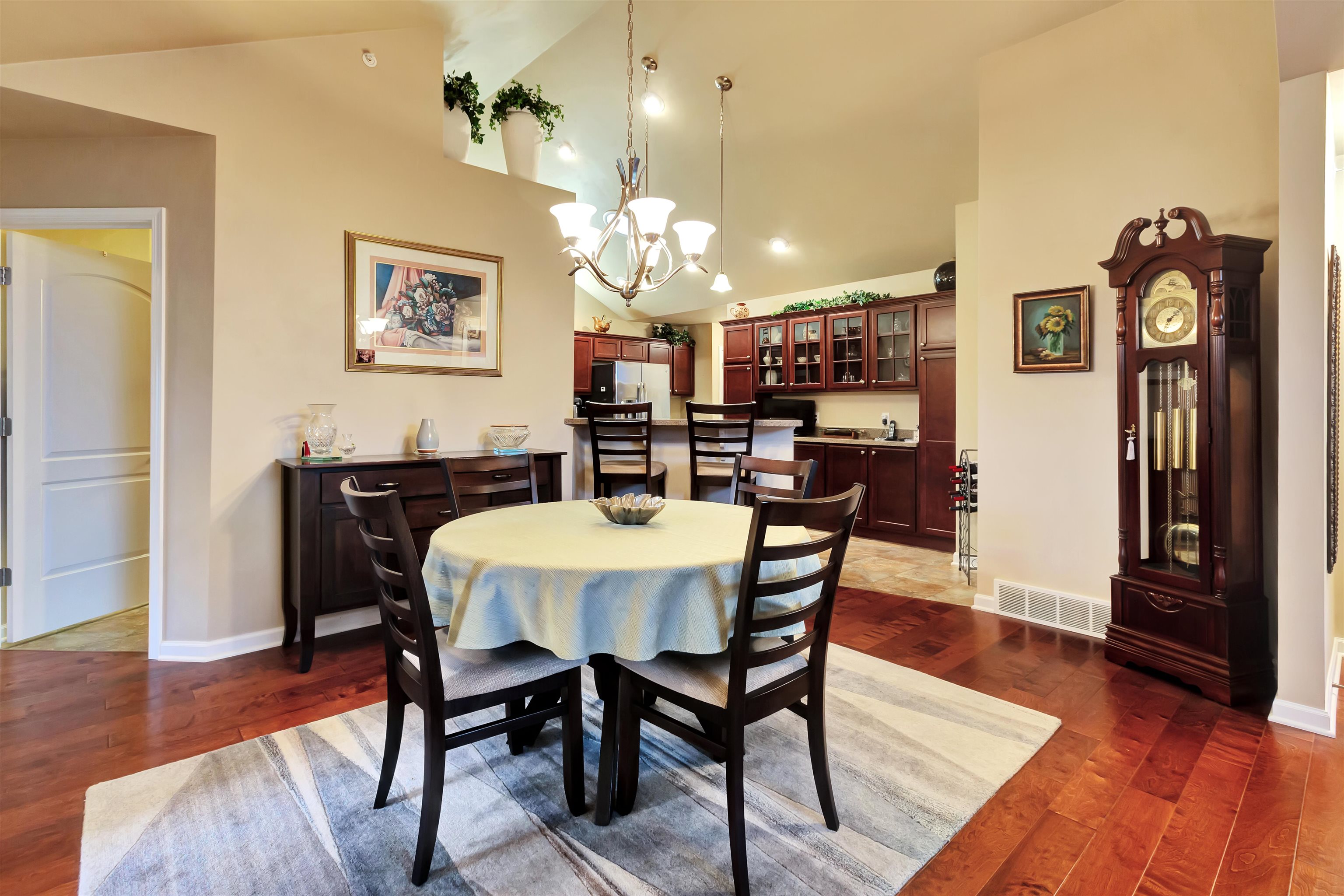 2107 Milestone Drive Appleton, WI 54913 - Photo 9 of 29