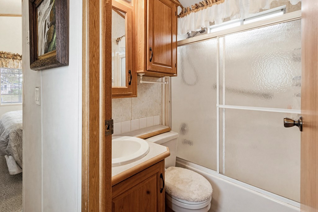 25 E Street Cascade, ID 83611 - Photo 7 of 24 Bathroom